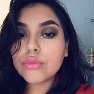 Meet your Posher, Mariana